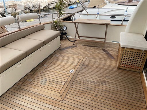 RIVIERA YACHT - ALASKA 50 - exteriors