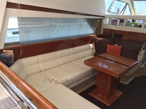 FERRETTI - FERRETTI 150 - interiors