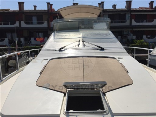 FERRETTI - FERRETTI 150 - interiors