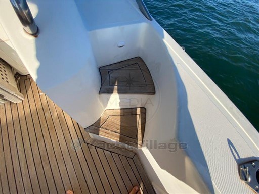 UNIESSE - UNIESSE 48 FLY - exteriors