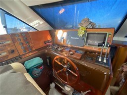 UNIESSE - UNIESSE 48 FLY - electronic