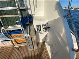 UNIESSE - UNIESSE 48 FLY - exteriors