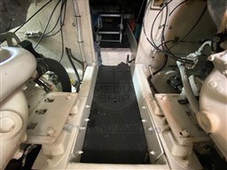 UNIESSE - UNIESSE 48 FLY - motors