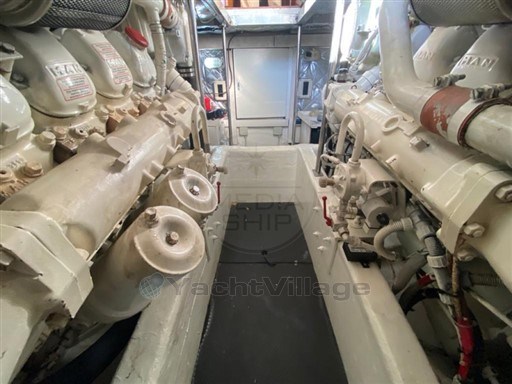 UNIESSE - UNIESSE 48 FLY - motors
