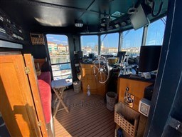 GLOBE IRON WORKS - RIMORCHIATORE 22,60 MT - interiors