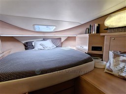 WAYYACHTS - WAKE 46 - interiors