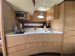 WAYYACHTS - WAKE 46 - interiors