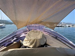WAYYACHTS - WAKE 46 - interiors