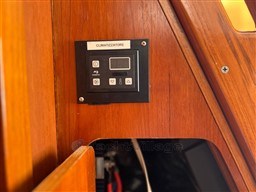 CANTIERE DEL PARDO - GRAND SOLEIL 45 - interiors