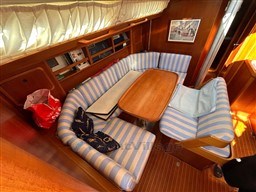 CANTIERE DEL PARDO - GRAND SOLEIL 45 - interiors