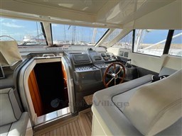 CAYMAN YACHTS - CAYMAN 54 - exteriors