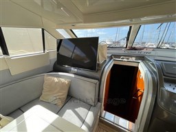 CAYMAN YACHTS - CAYMAN 54 - exteriors