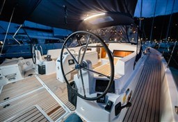 JEANNEAU - SUN ODYSSEY 490 - exteriors