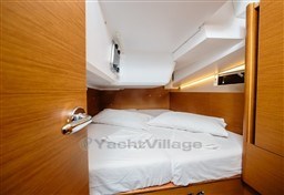 JEANNEAU - SUN ODYSSEY 490 - interiors