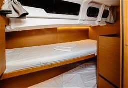 JEANNEAU - SUN ODYSSEY 490 - interiors