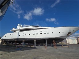 FIPA - MAIORA 31 DP FLY - exteriors