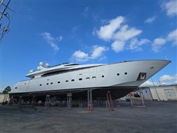 FIPA - MAIORA 31 DP FLY - exteriors