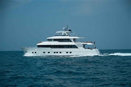 GULF CRAFT - NOMAD 101 - exteriors