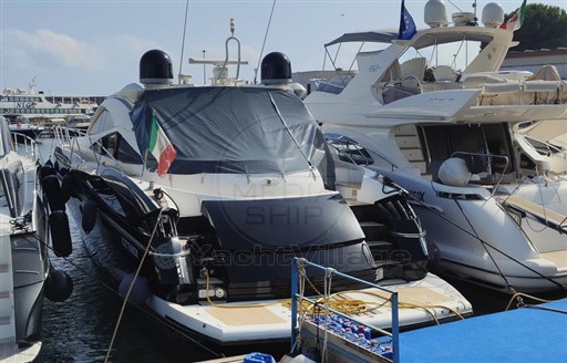 SUNSEEKER - PREDATOR 68 - exteriors