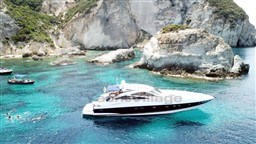 SUNSEEKER - PREDATOR 68 - exteriors