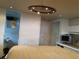 SUNSEEKER - PREDATOR 68 - interiors