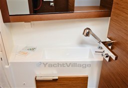 LAGOON YACHTS - LAGOON 40 - interiors