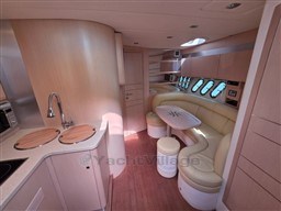AIRON MARINE - AIRON MARINE 4300 T-TOP - interiors