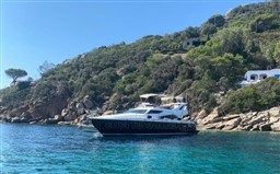 FERRETTI - FERRETTI 620 - exteriors