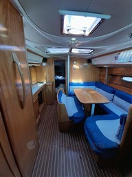 BAVARIA YACHTS - BAVARIA 39 - interiors