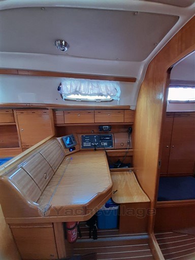 BAVARIA YACHTS - BAVARIA 39 - electronic