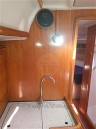 BAVARIA YACHTS - BAVARIA 39 - interiors