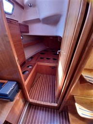 BAVARIA YACHTS - BAVARIA 39 - interiors