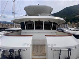 VZ - EXPLORER 76 - exteriors