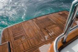 VZ - VZ 70 - exteriors