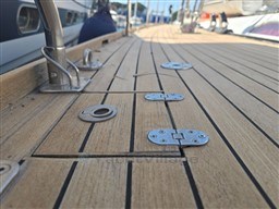 COMAR YACHTS - COMET 65s - exteriors