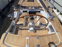 COMAR YACHTS - COMET 65s - exteriors