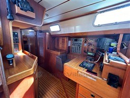 HALLBERG RASSY - HALLBERG RASSY 53 - interiors