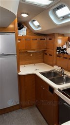 BENETEAU - CNB 64 - interiors