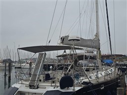 BENETEAU - CNB 64 - exteriors