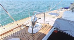 BENETEAU - CNB 64 - exteriors