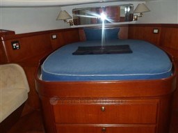 BELLIURE - BELLIURE 48 - interiors