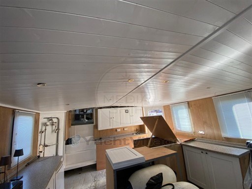VISSER, SCHEEPSWERF BV - VISSER 22 - interiors