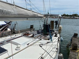 FIBERGLASS - ORCA 43 - exteriors