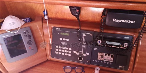 BAVARIA YACHTS - BAVARIA 42 CRUISER - electronic