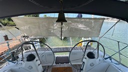 BAVARIA YACHTS - BAVARIA 42 CRUISER - exteriors