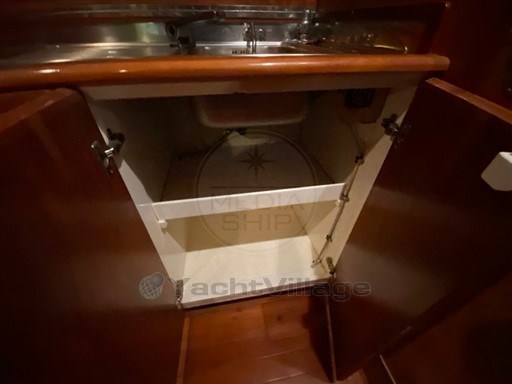 CANTIERI NAVALI DEL GOLFO SRL - IPANEMA 54 - interiors