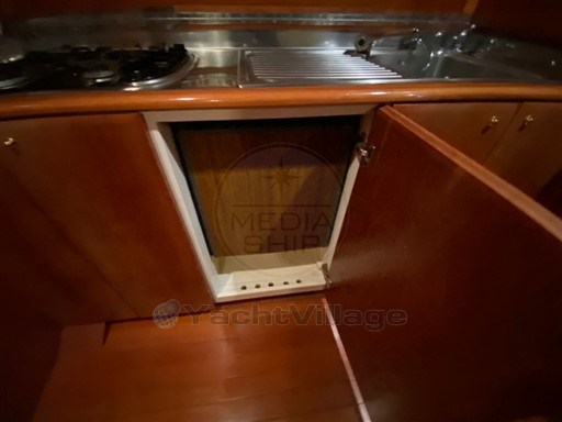 CANTIERI NAVALI DEL GOLFO SRL - IPANEMA 54 - interiors
