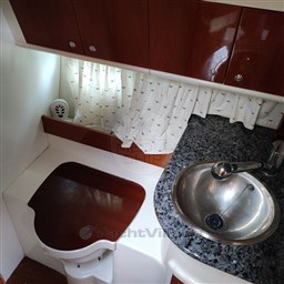 AIRON MARINE - AIRON MARINE 345 - interiors