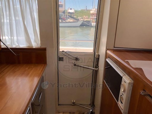 COMAR YACHTS - CLANSHIP 58 - interiors