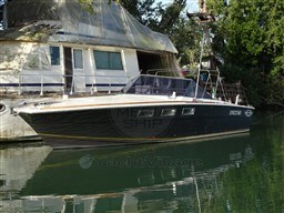 MAGNUM MARINE - MAGNUM 38 - exteriors